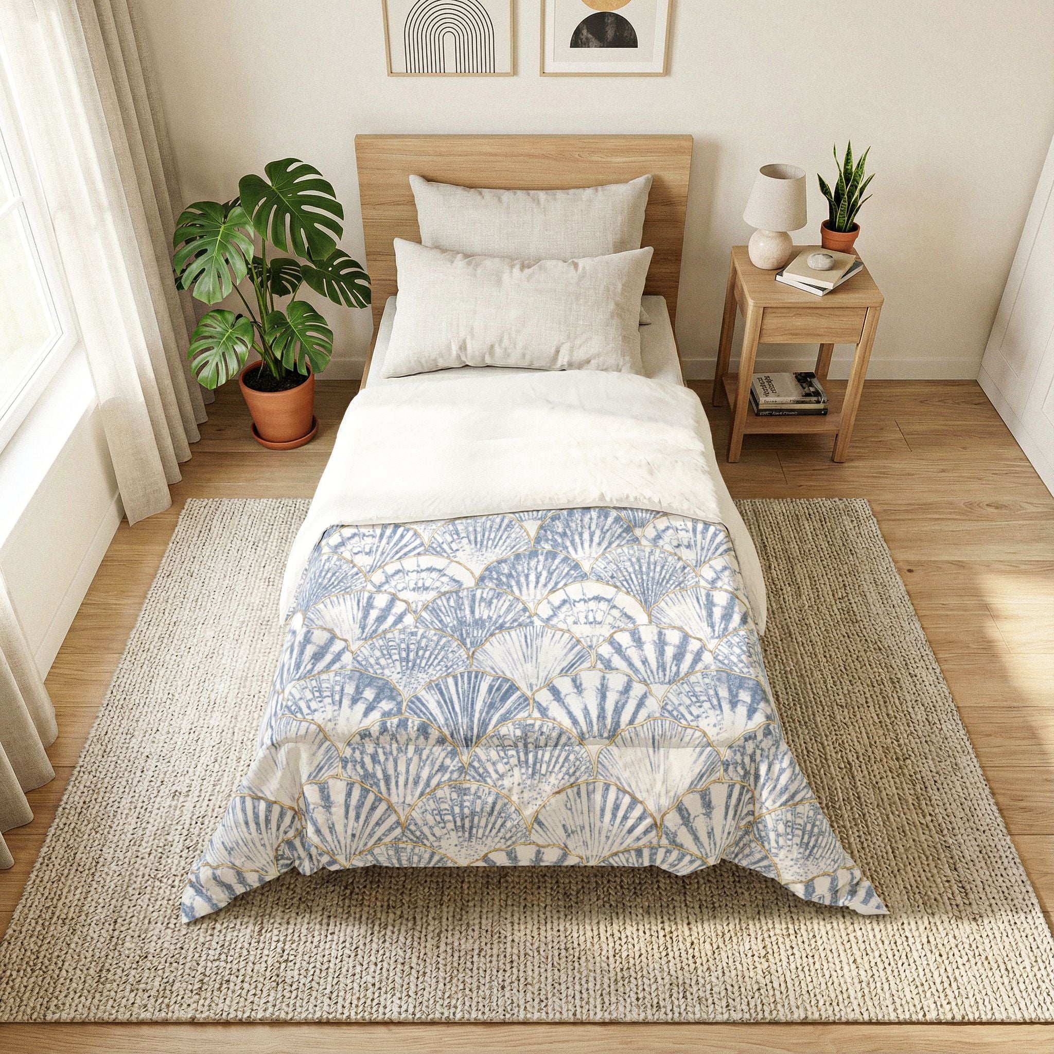Blue Seashell Pattern Cotton Comforter