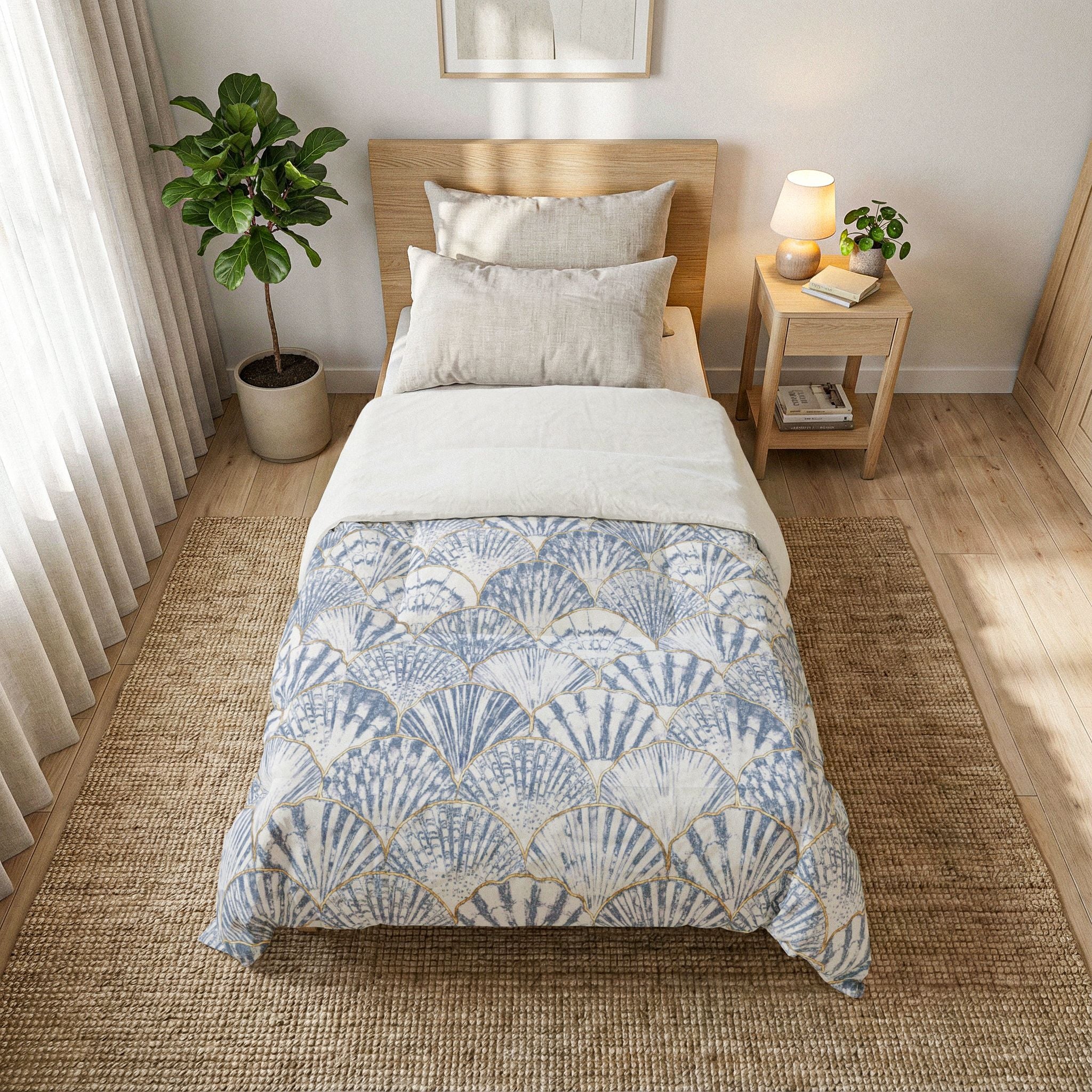 Blue Seashell Pattern Cotton Comforter